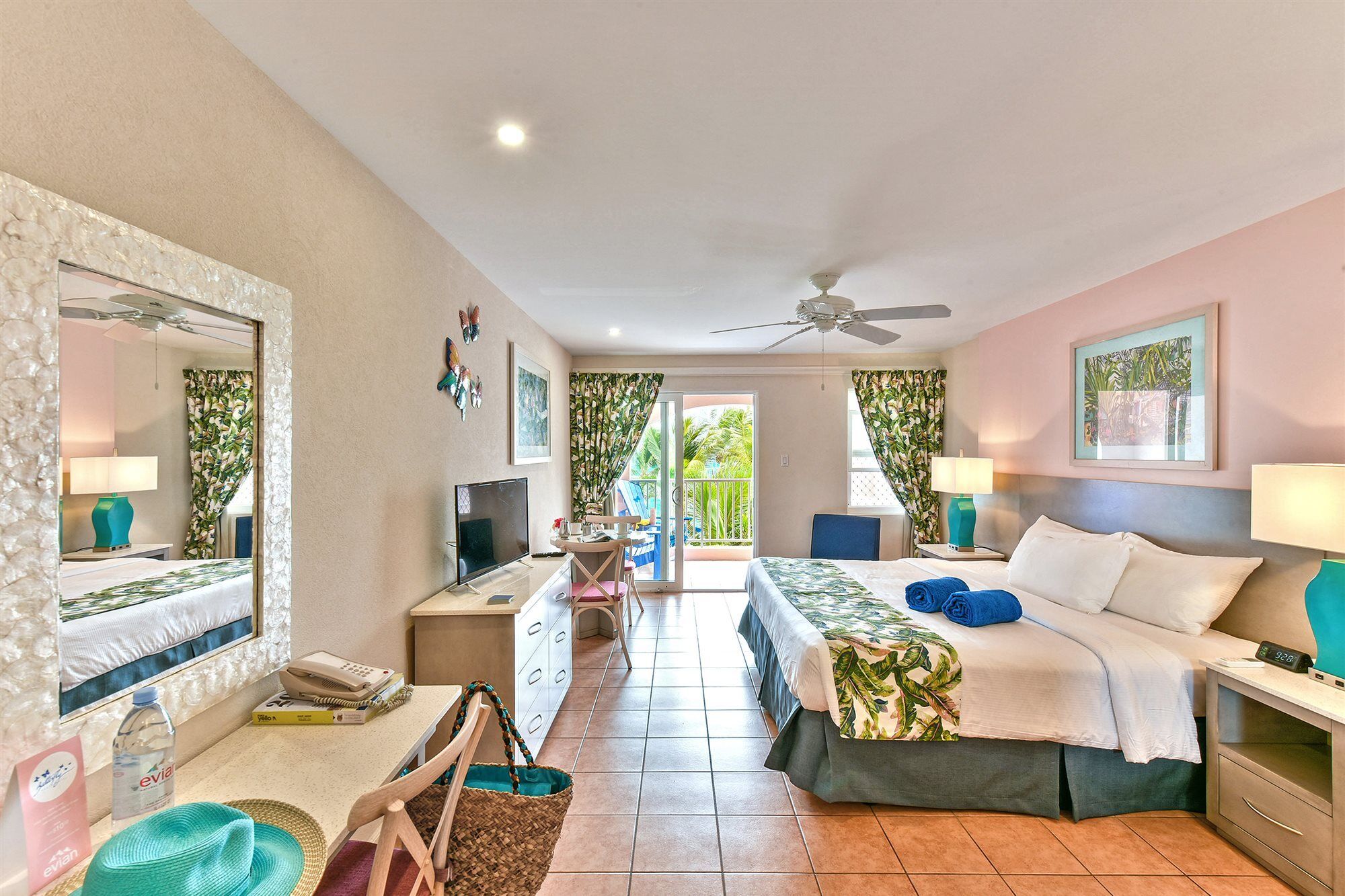 Butterfly Beach Hotel Christ Church Exterior foto
